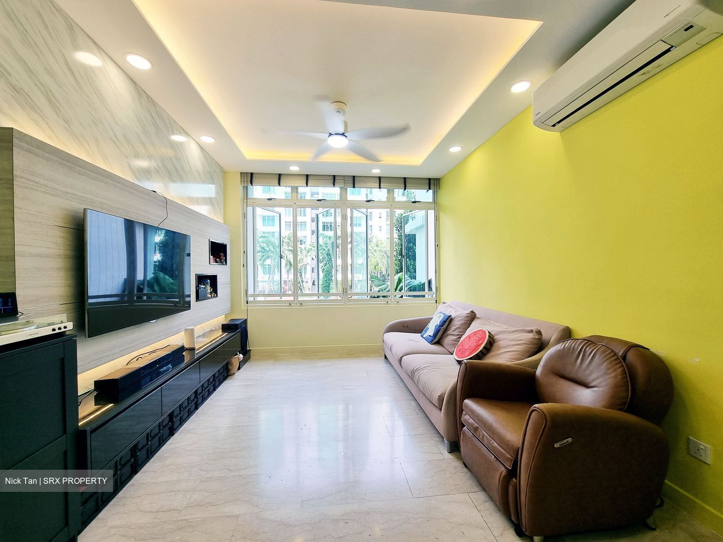 Compass Heights (D19), Apartment #506230011